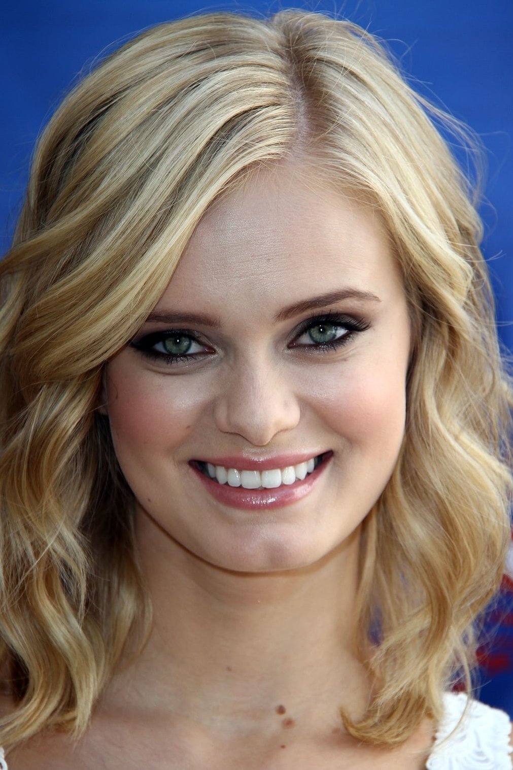 Sara Paxton(萨拉·帕克斯顿)