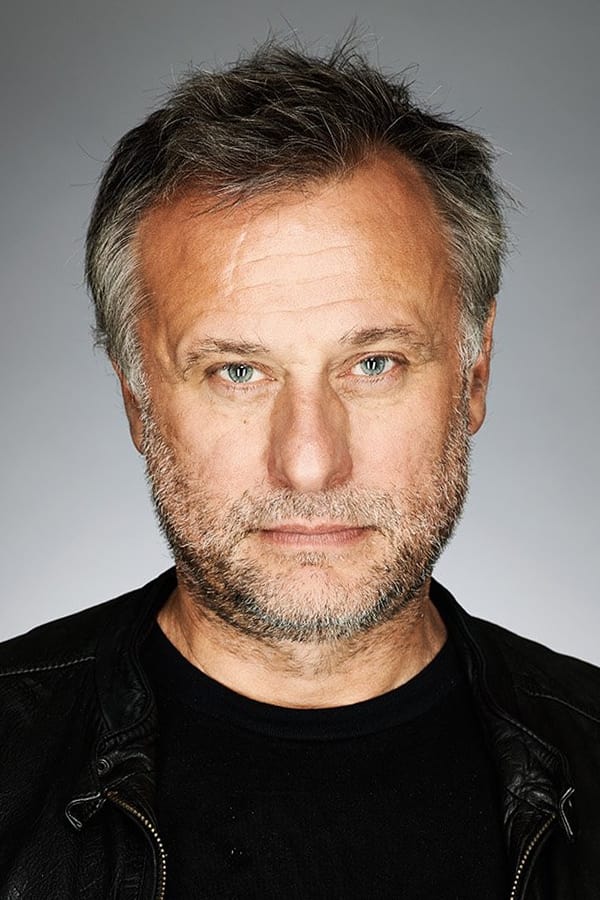 ミカエル・ニクヴィスト(Michael Nyqvist,迈克尔·恩奎斯特)