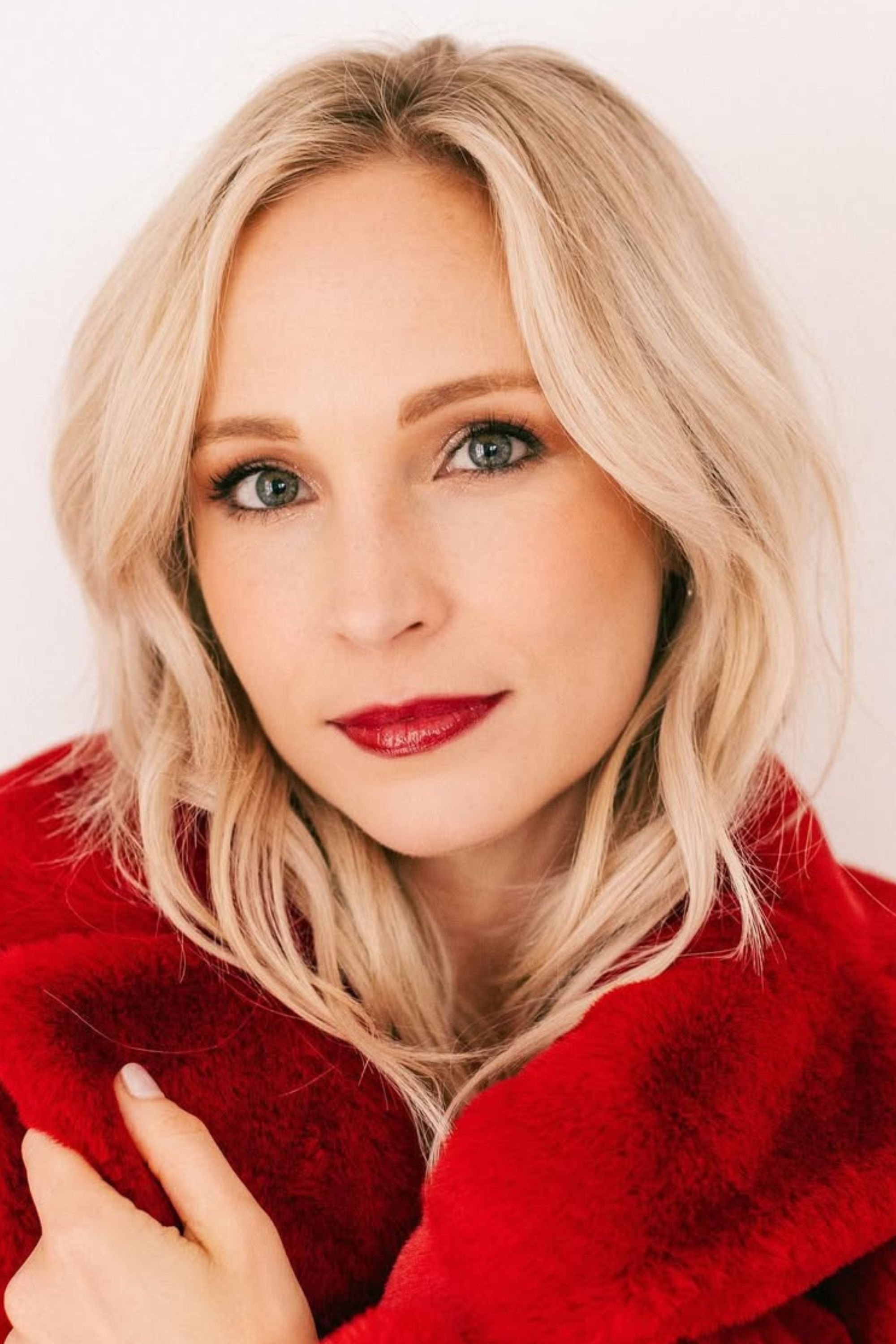 Candice King(坎迪丝·阿科拉)