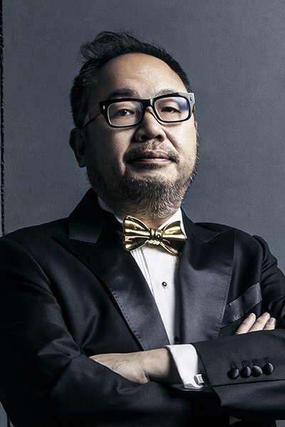 Zhang Yibai(张一白)
