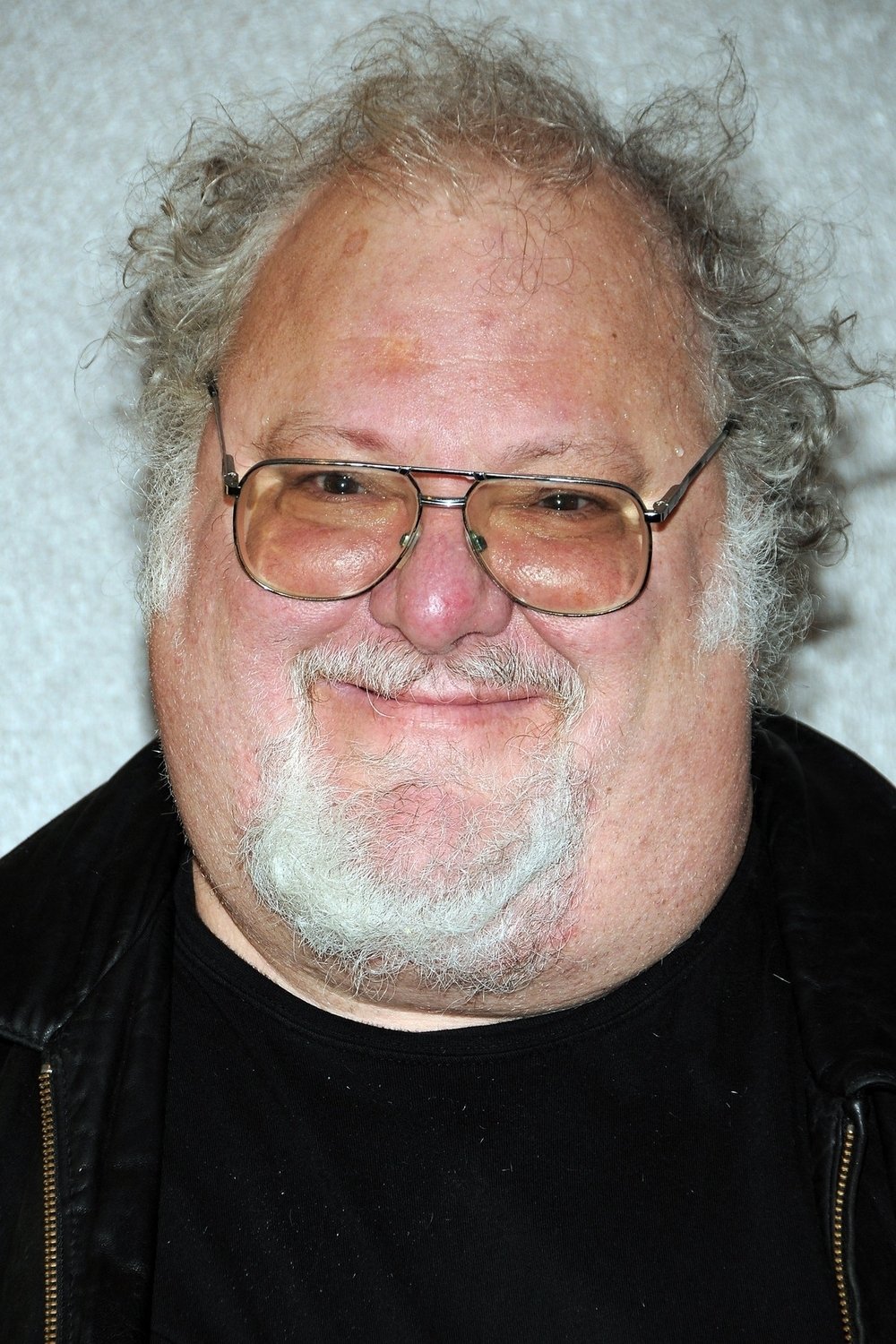 Josh Mostel(乔什·莫斯特尔)